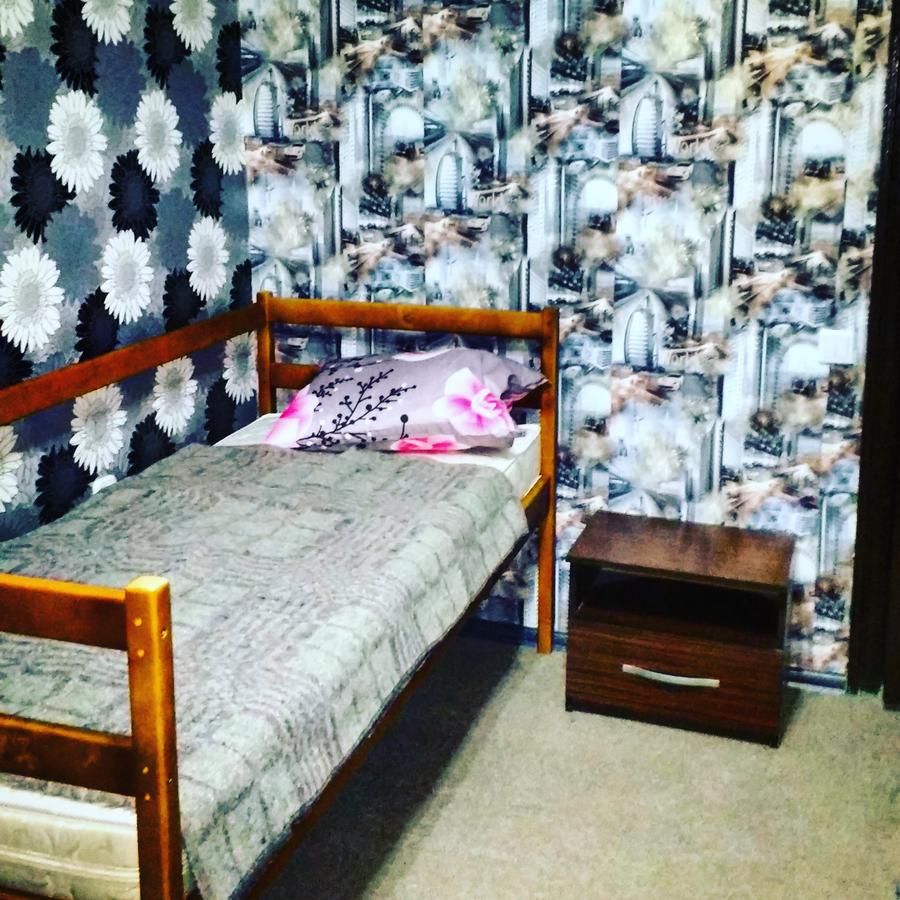 Хостелы Yourhostel Lumumby Киев-21