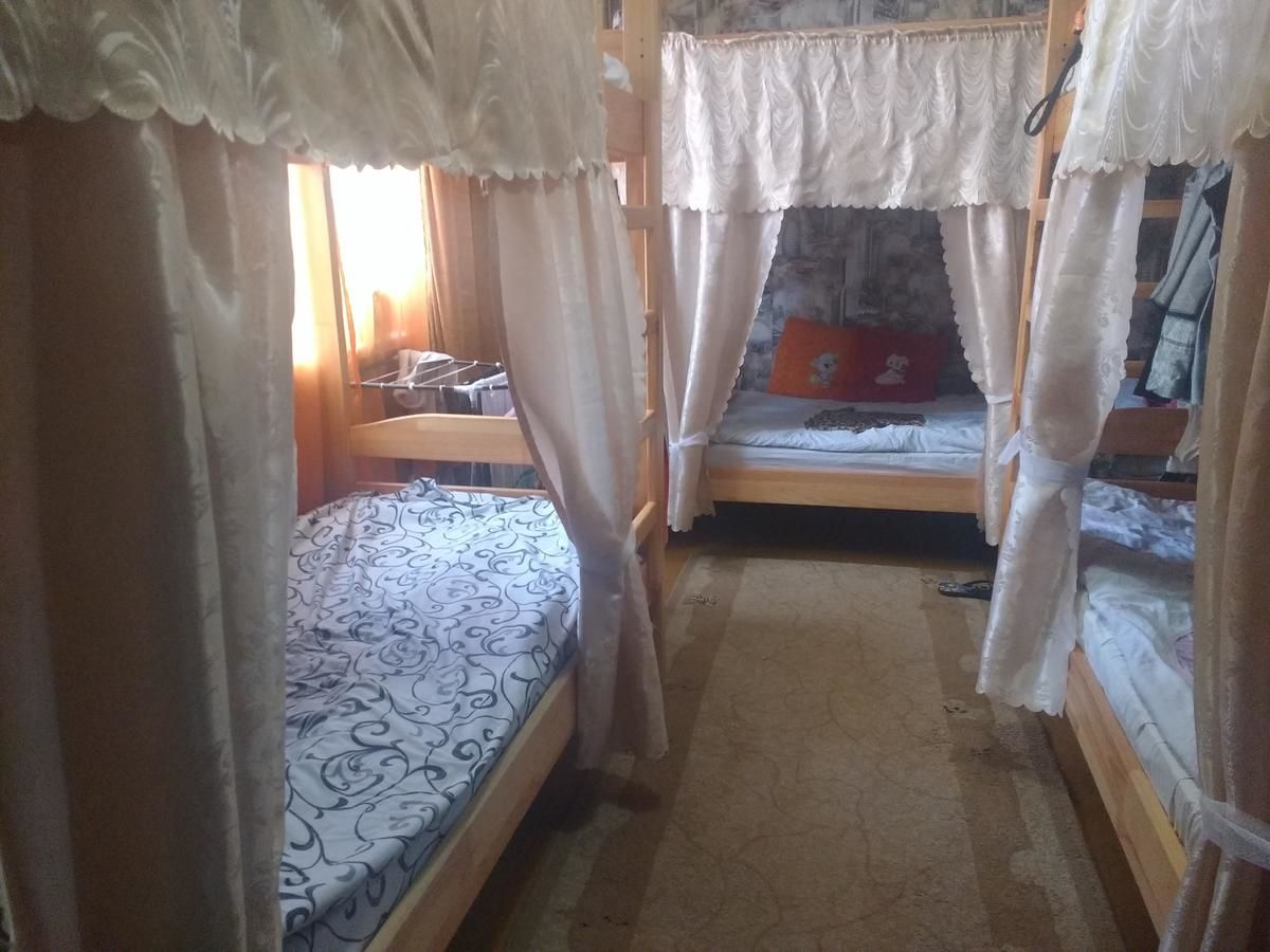 Хостелы Yourhostel Lumumby Киев-12